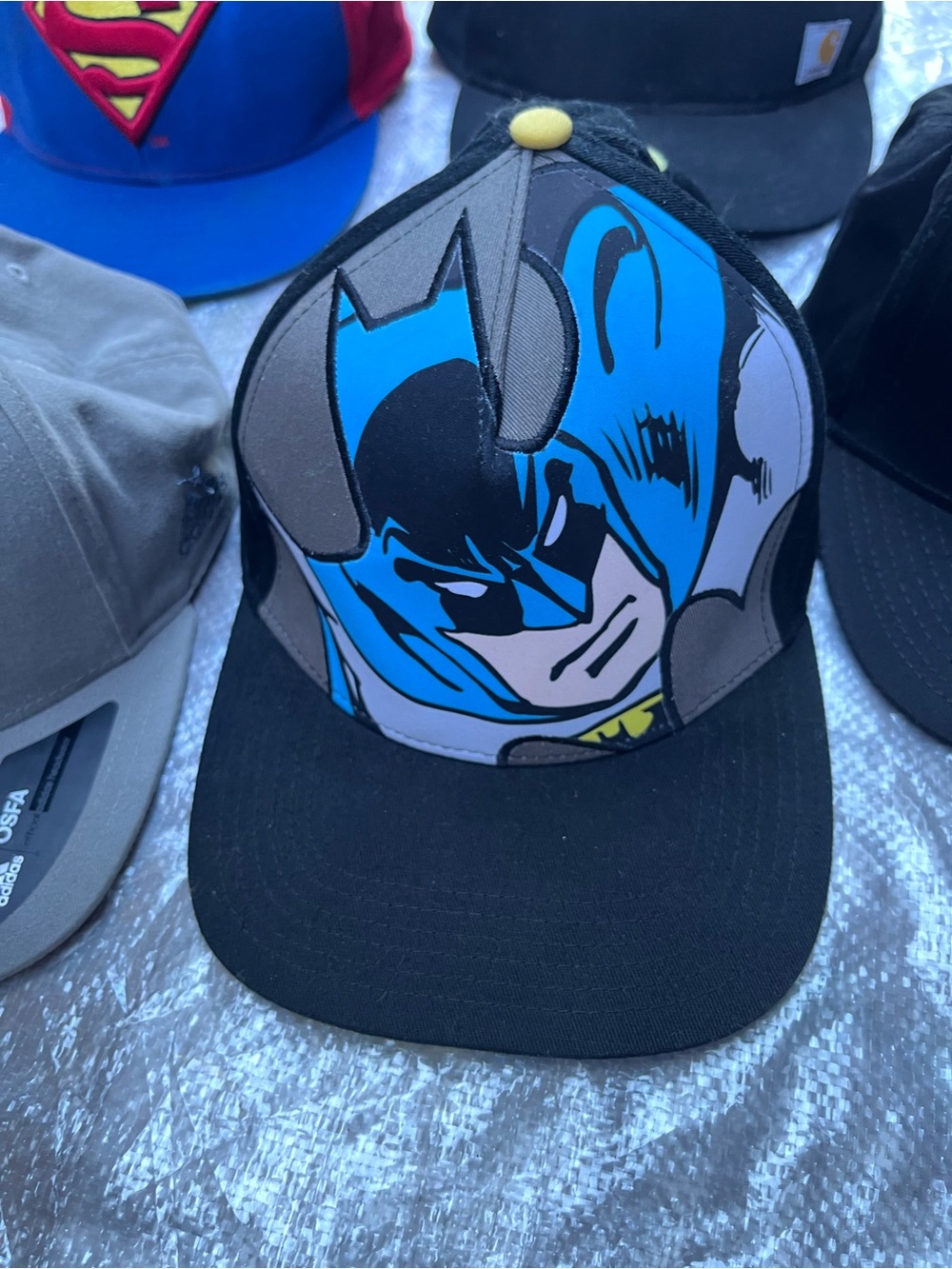Caps - Picture 3 of 6